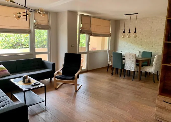 Magnolia Apartment